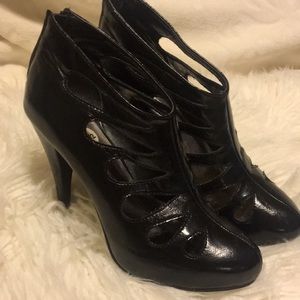 Steve Madden booties